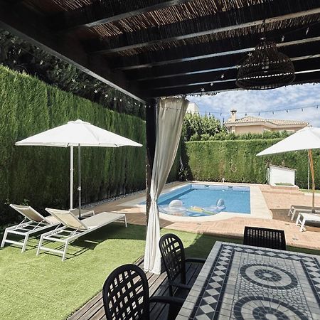 Extraordinaria Villa Con Piscina Y Chimenea Granada Exterior photo